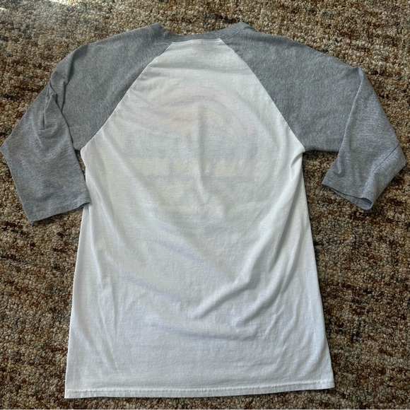 Simply Southern Vintage Collection Faith Move Mountains Baseball Shirt - Picture 5 of 8